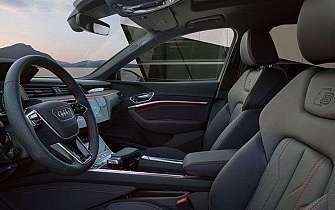 Audi Q8 e tron Black Edition Interieur